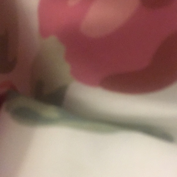 Meet your Posher, Jayne - Picture 1 of 1